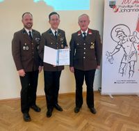 Verleihung silberne Ehrennadel Markus Rauchecker